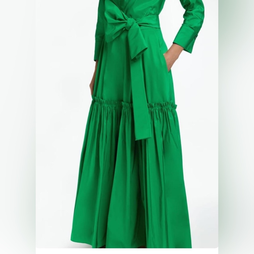 Elegant Green Maxi Skirt Carolina Herrera size 8 with tags